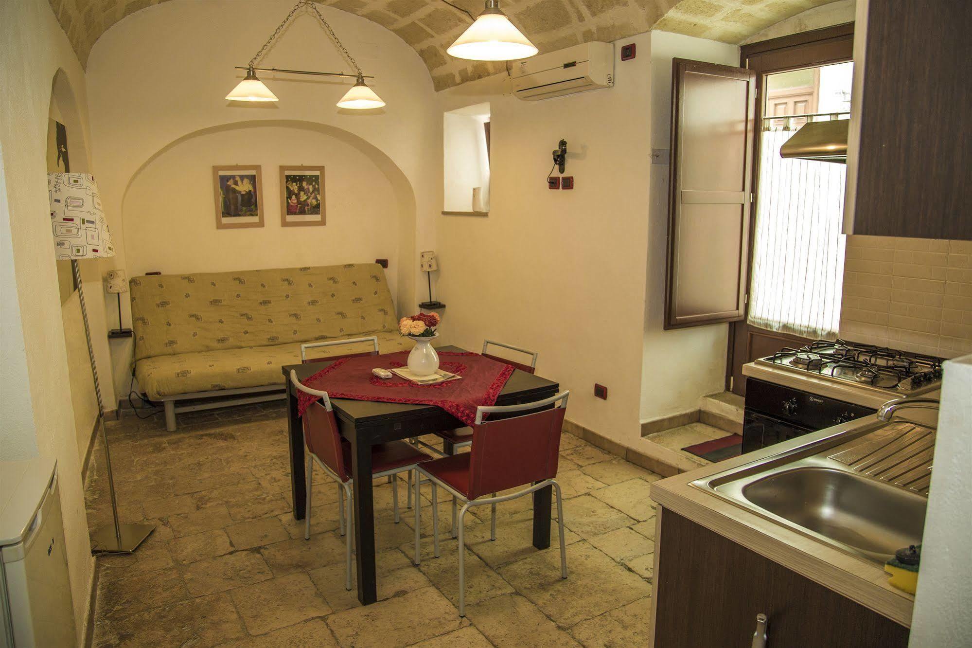 Vecchia Mottola Albergo Diffuso Buitenkant foto