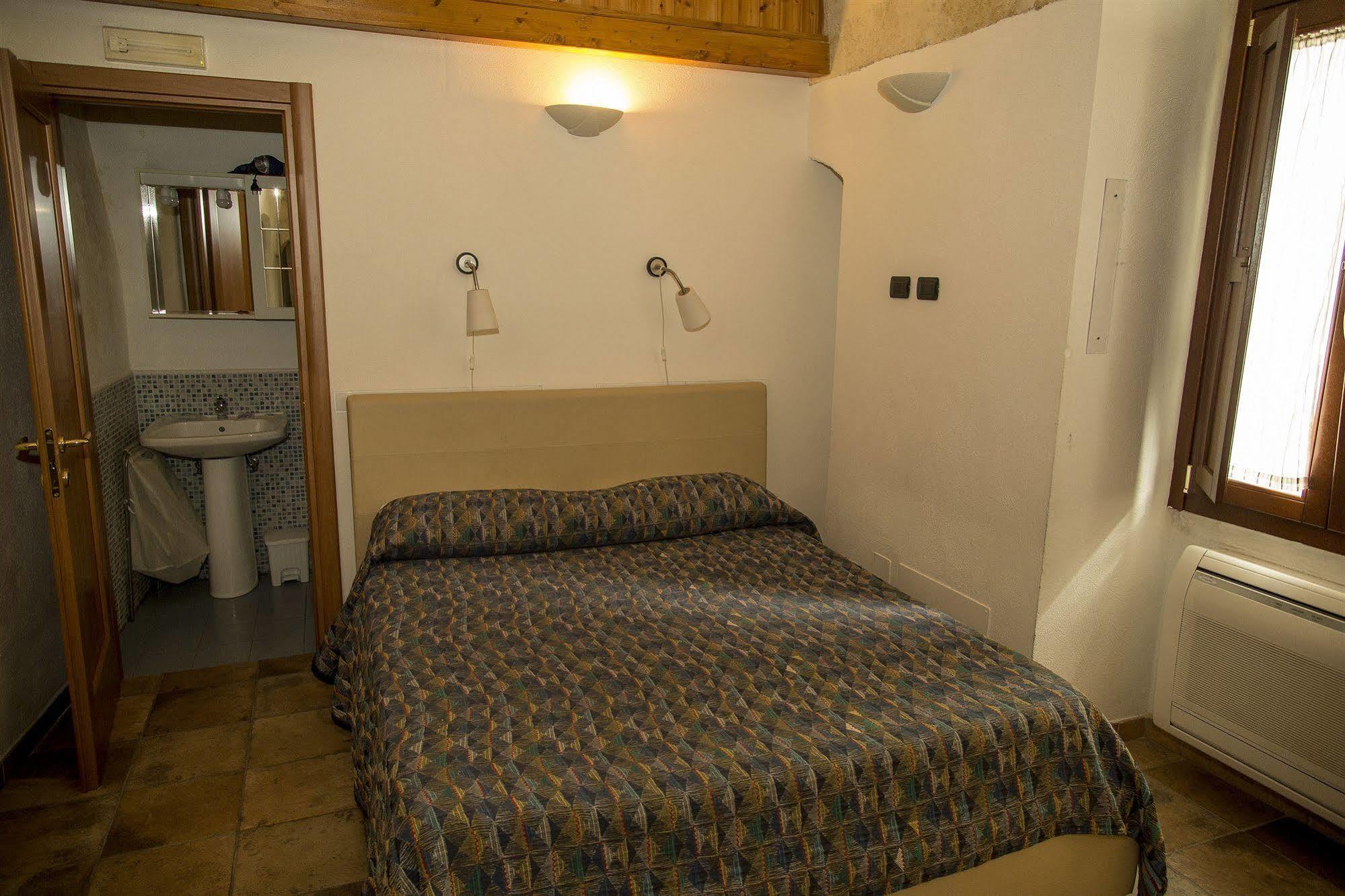 Vecchia Mottola Albergo Diffuso Buitenkant foto